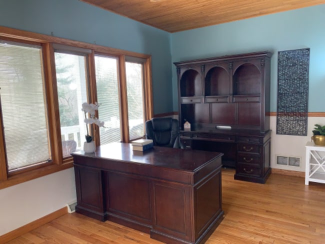 Photo - 4400 Twin Oaks Dr