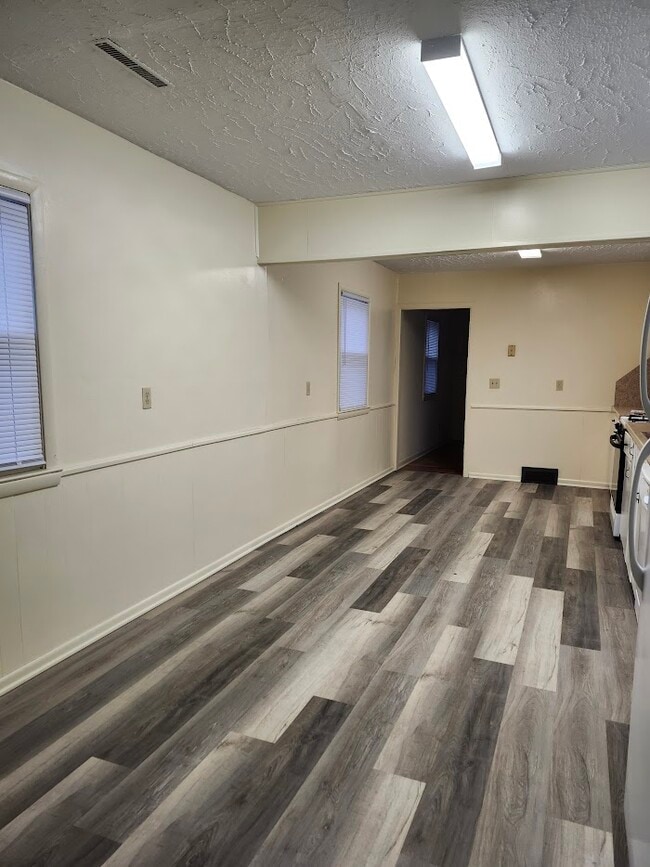 Photo - 3816 Gertrude St