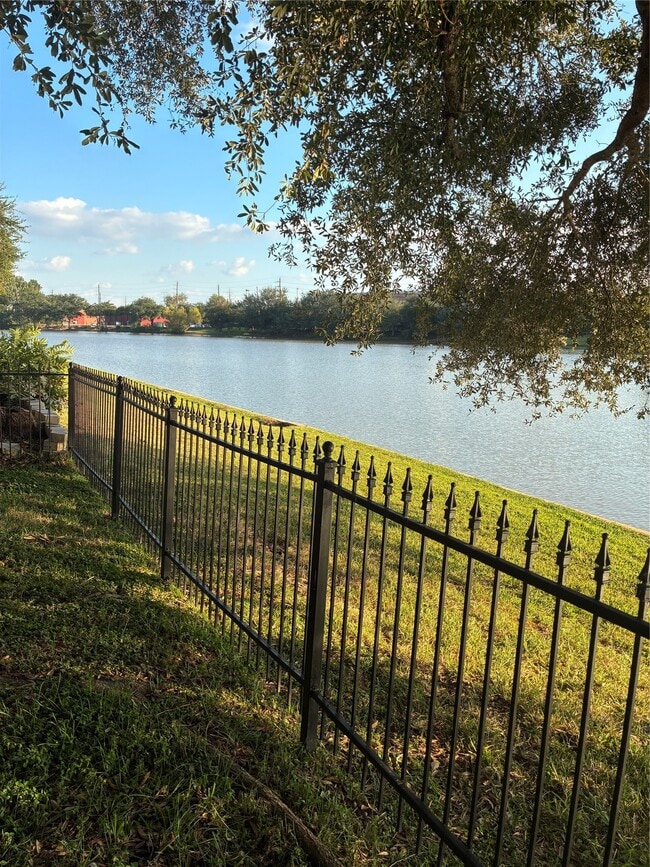 Photo - 2203 Summer Bay Ct