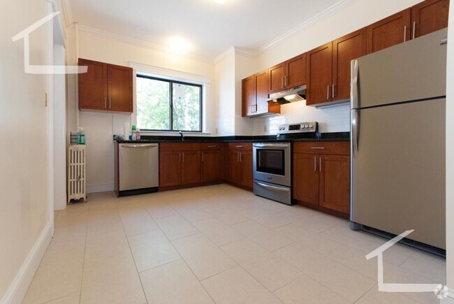 Building Photo - Unique BU Apartment