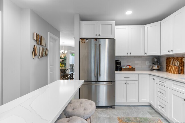 Photo - 675 Townsend Ave Unit 161