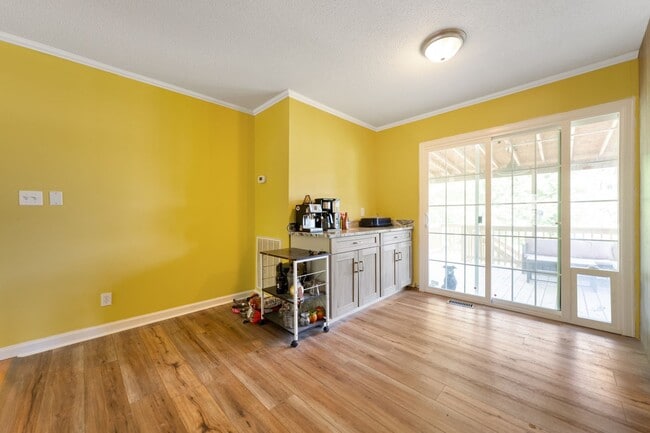 Photo - Cozy 3Bed/2Bath with plenty of natural light located in Durham! Enormous backyard is a must see!!