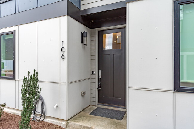 Photo - 5 Seawell Ave