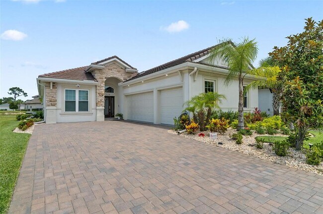 Photo - 128 Del Palma Dr House