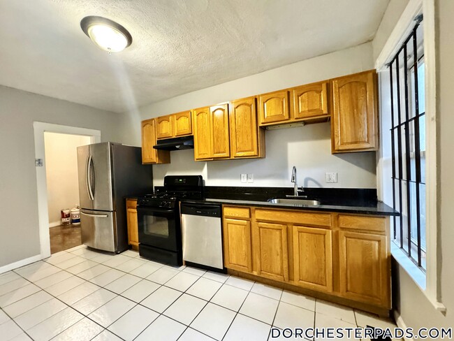 Photo - 76 Florida St Unit 1