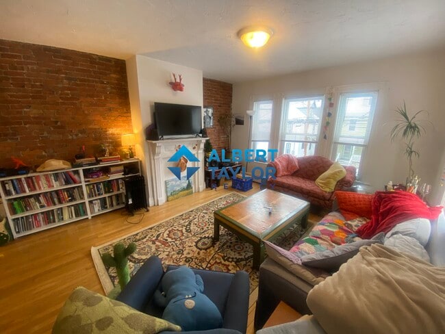 Photo - 64 Murdock St Unit 2