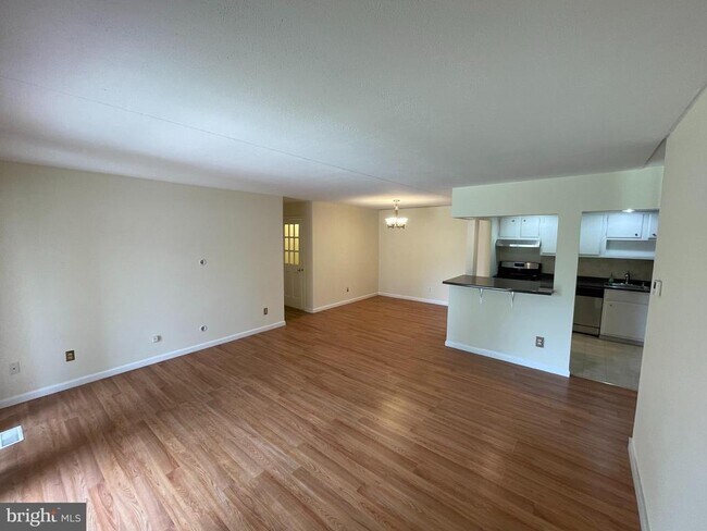 Photo - 208 Old Forge Crossing Unit 208