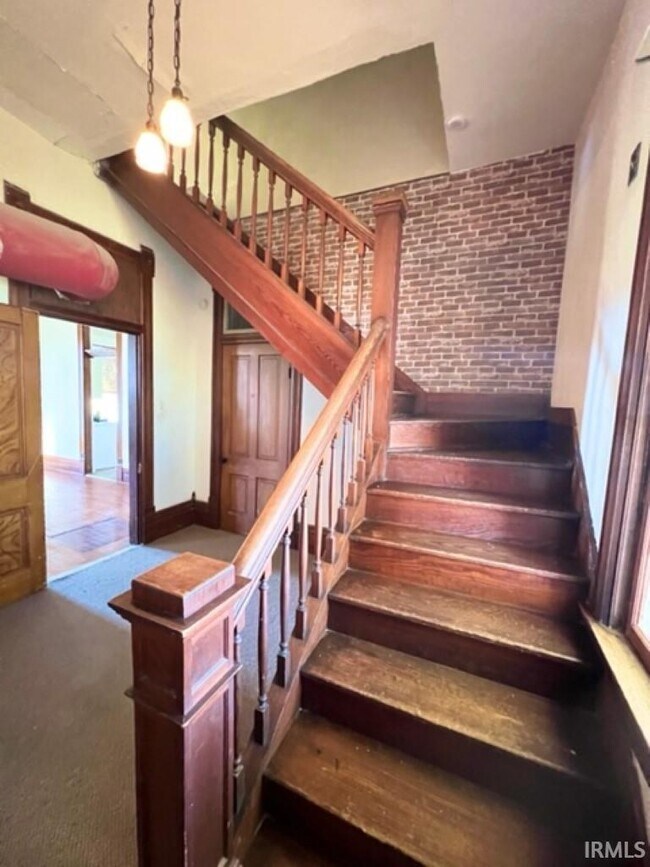 9998 W 900 S Rental House Rental in Owensville, IN