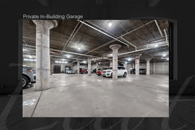 Photo - 2647 Locust St Unit 4R