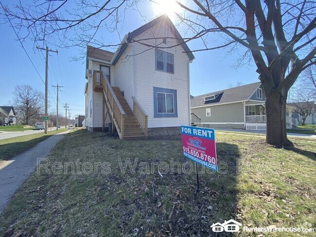 Building Photo - 545 1/2 6th Street Rental