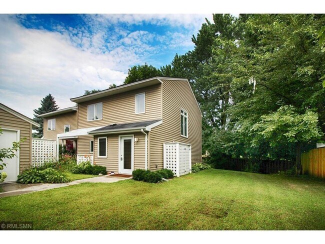 Photo - 5874 Cahill Ave Townhome