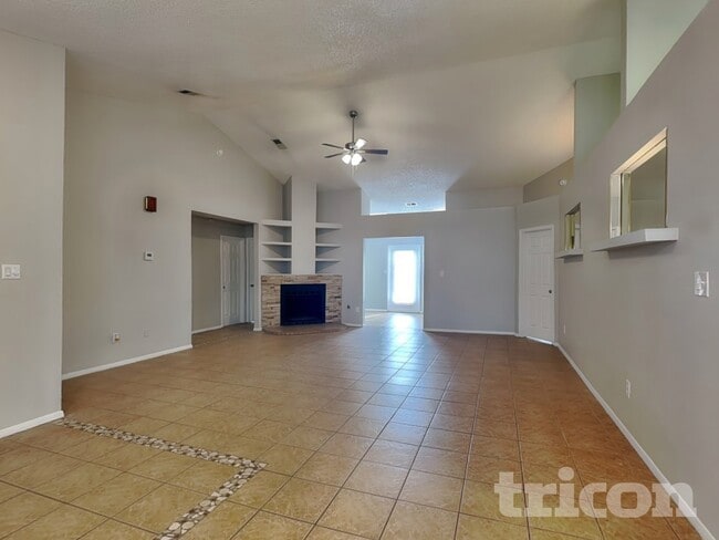 Photo - 6936 Sweetbriar Ave NW