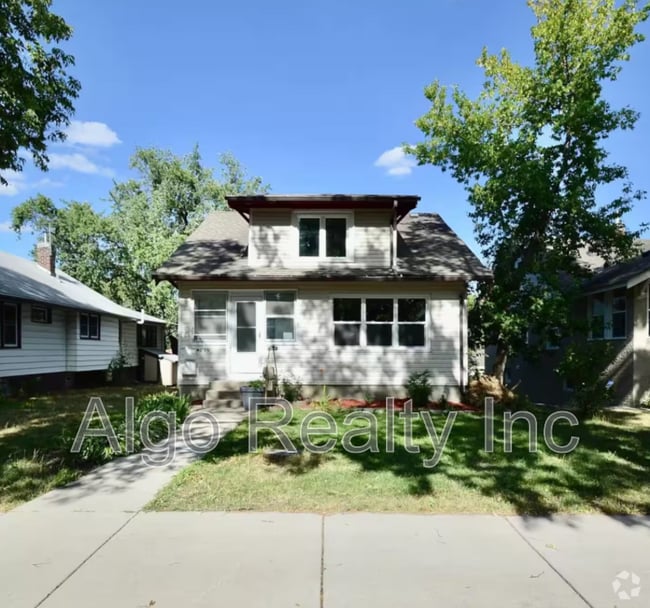 Building Photo - 4239 Minnehaha Ave Rental