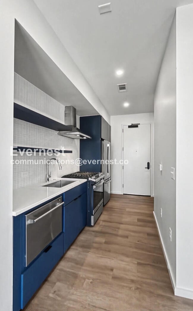 Photo - 500 Merritt Ave Unidad Apartment 213