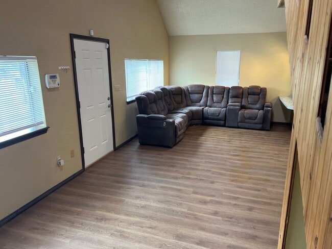 Photo - Unique & Charming 2 Bedroom 1 bathroom