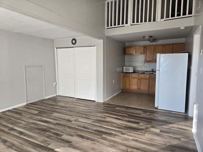 26509 Inkster Rd Unit 26509 Inkster Rd Apt East