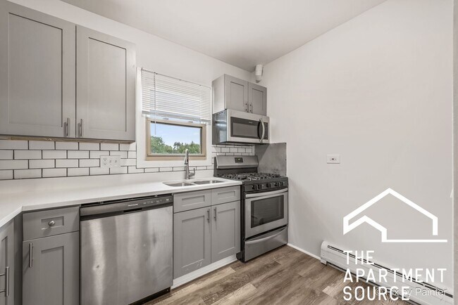 Photo - 7319 N Rogers Ave Unit 201