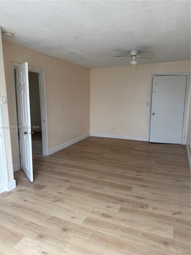 Photo - 7640 Kimberly Blvd Unit 2i