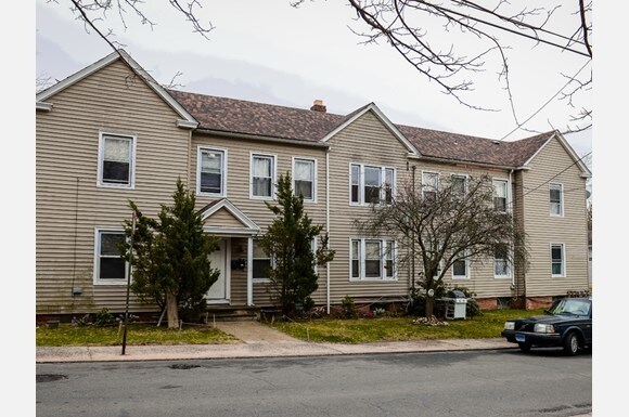 Photo - 215 Blake St