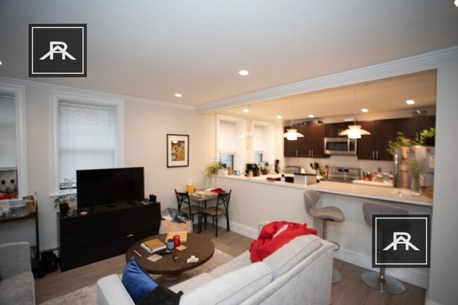 Building Photo - 2 bedroom in Allston MA 02134