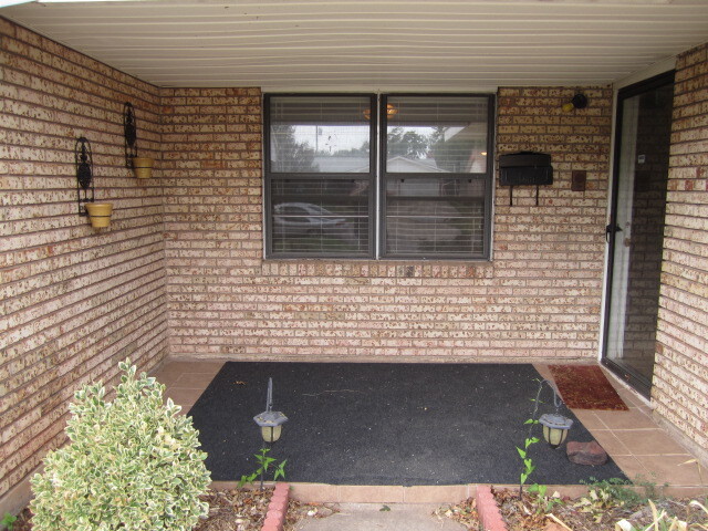 Photo - 4029 N Nicklas Ave