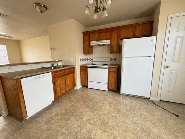 Photo - 211 N 3rd St Unit C