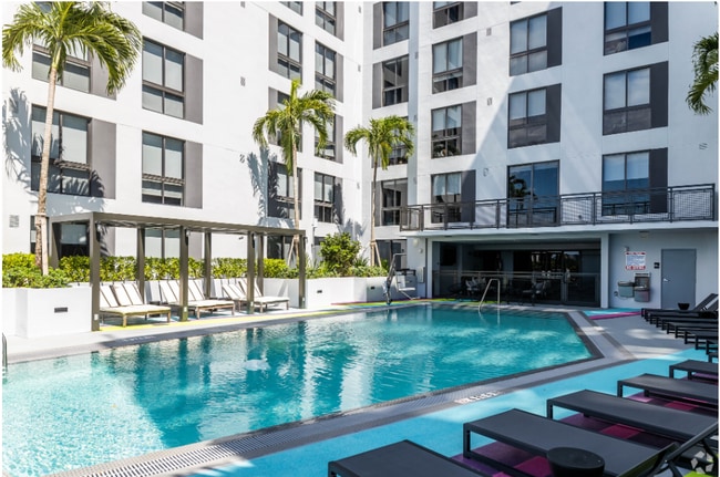 NO 17 ALLAPATTAH RESIDENCES