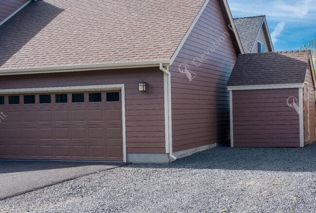 Photo - 3-Bedroom Home with RV Parking