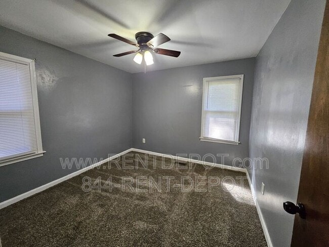 Photo - 3912 W Columbia St