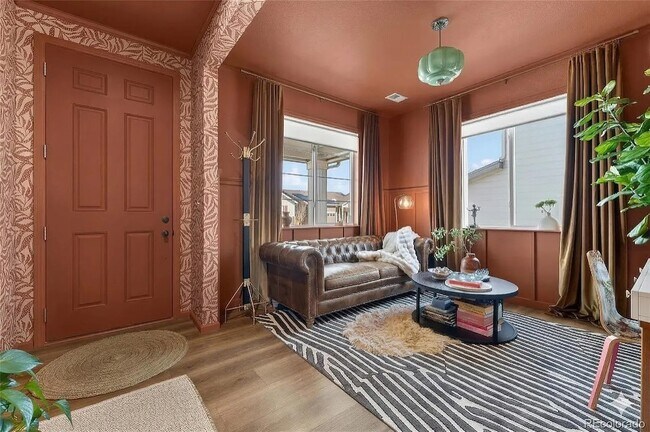 Photo - 949 N Undergrove Way