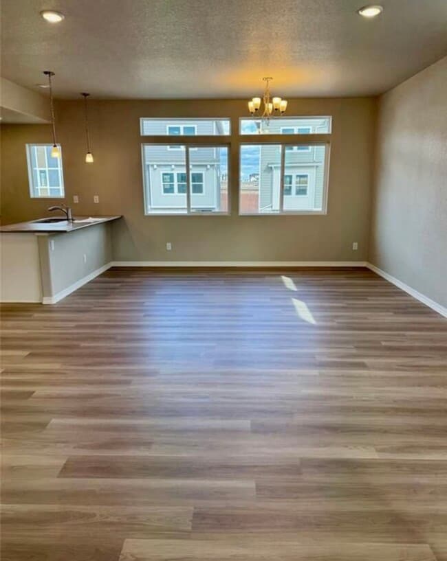 Photo - 7380 Cornice Pt