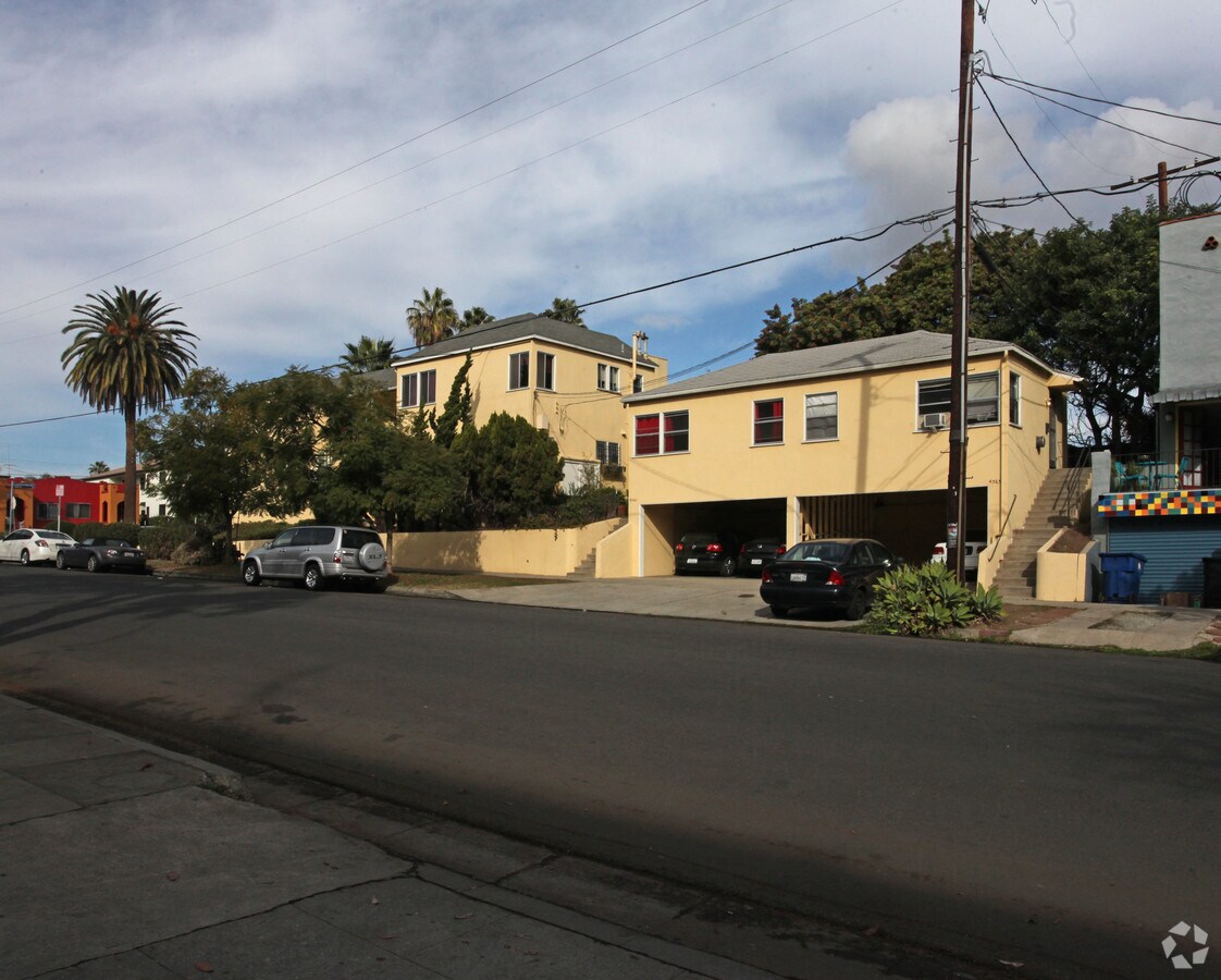 Photo - 4363-4377 Sunset Dr
