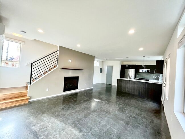 Photo - 1623 23rd Ave