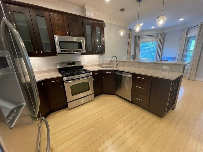 Photo - 10 Symmes St Unit 2