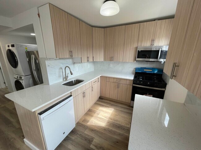 Photo - 416 10TH St Unit 2