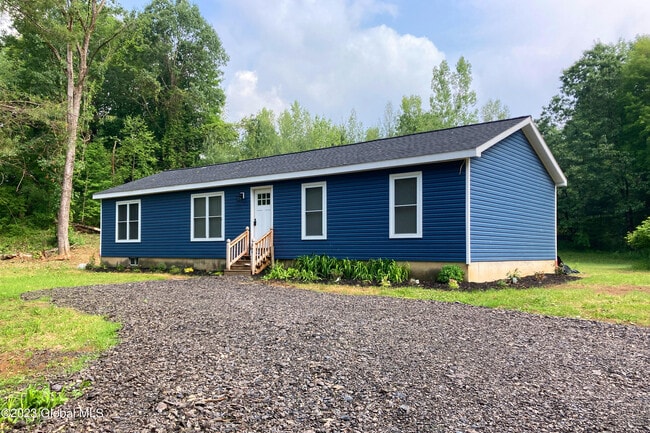 Photo - 157 Louden Rd