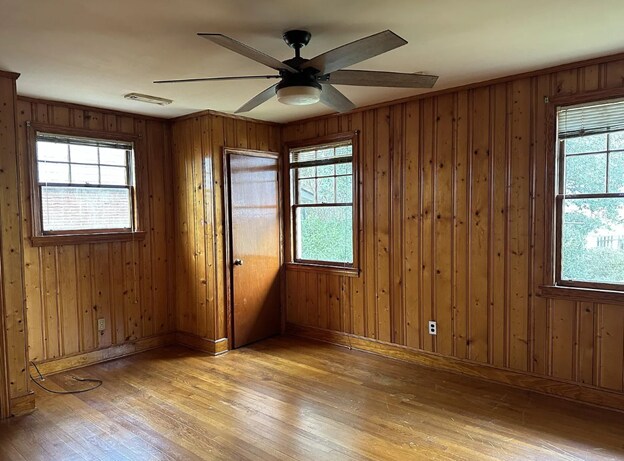 Photo - 6210 Old Point Rd