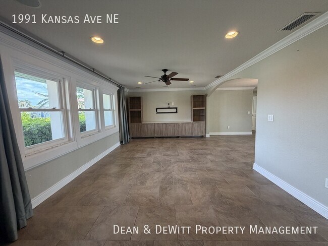 Photo - 4 Bed/3 Bath