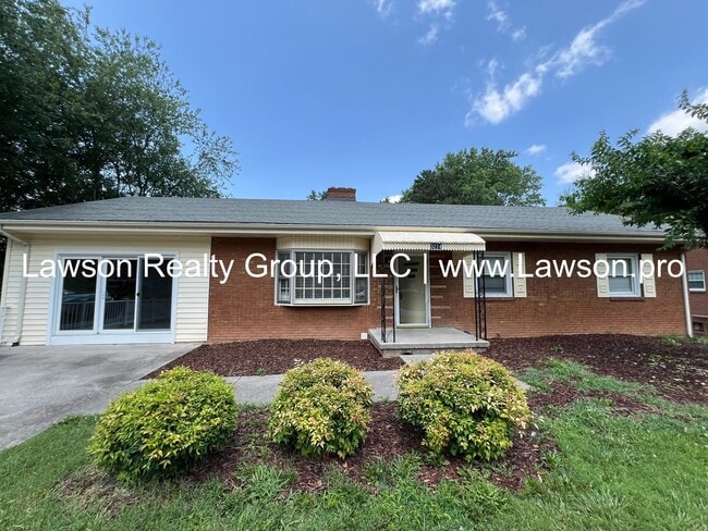 Spacious Ranch in North Lakes - Spacious Ranch in North Lakes House