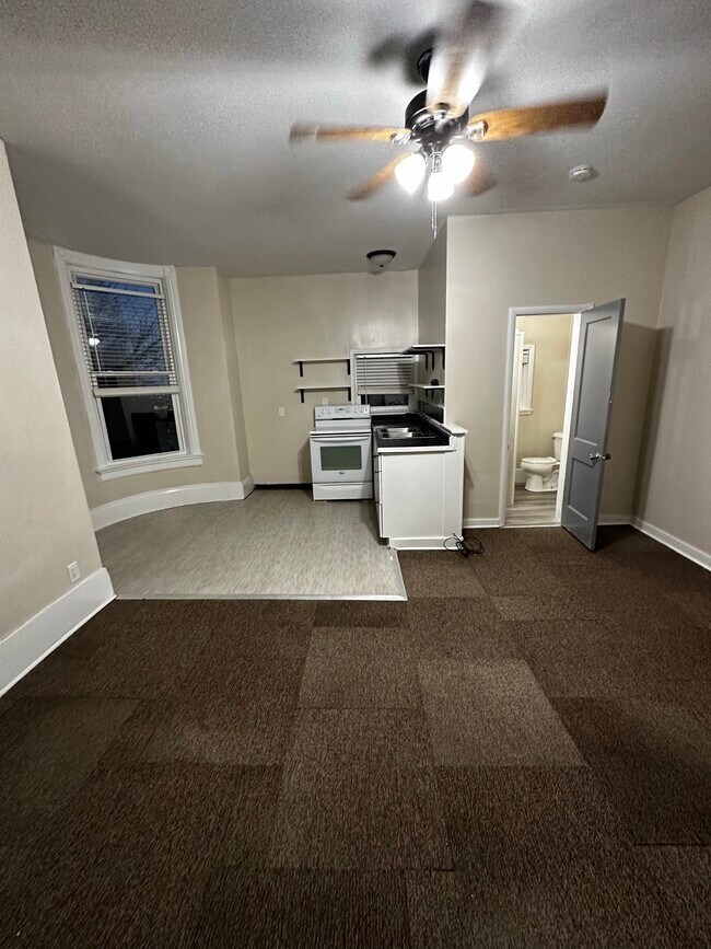 1941 Madison St Unit J