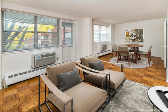 Photo - Hampshire House