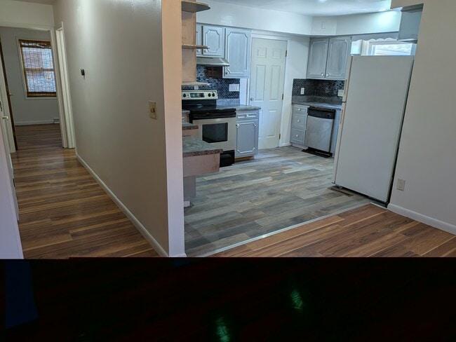 Photo - 1038 W Maple Ave S Unit 1