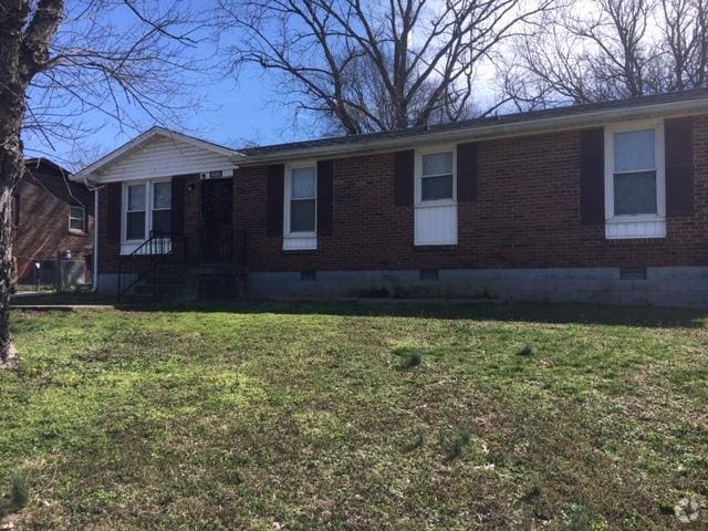 Building Photo - 635 Rowan Dr Rental