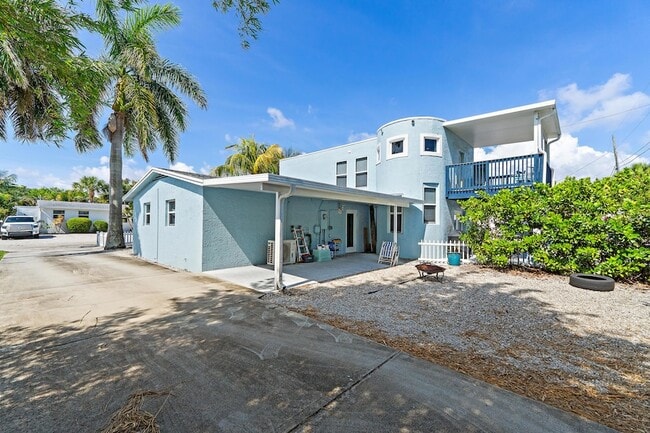 1779 Len Dr