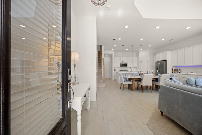 Photo - 19730 Curved Steel Dr