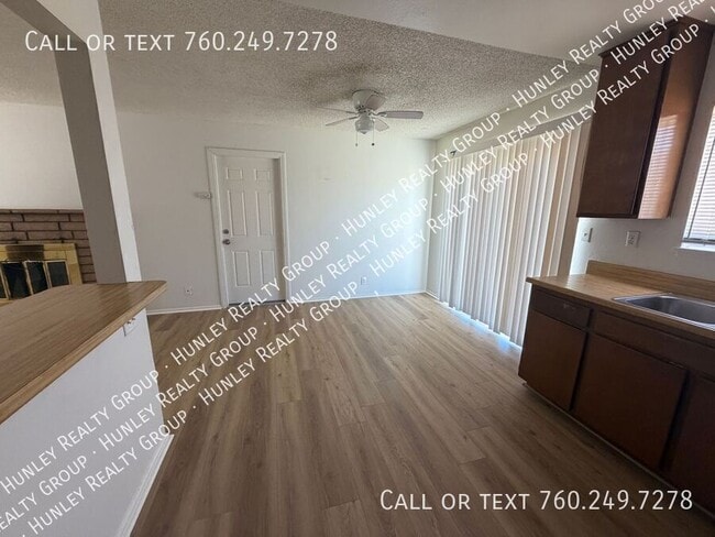Photo - 15975 Calandria Way