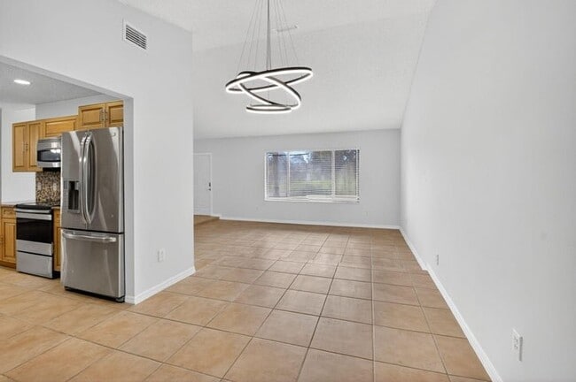 Photo - 4135 Bay Laurel Way