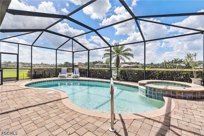 Building Photo - 10960 Cherry Laurel Dr