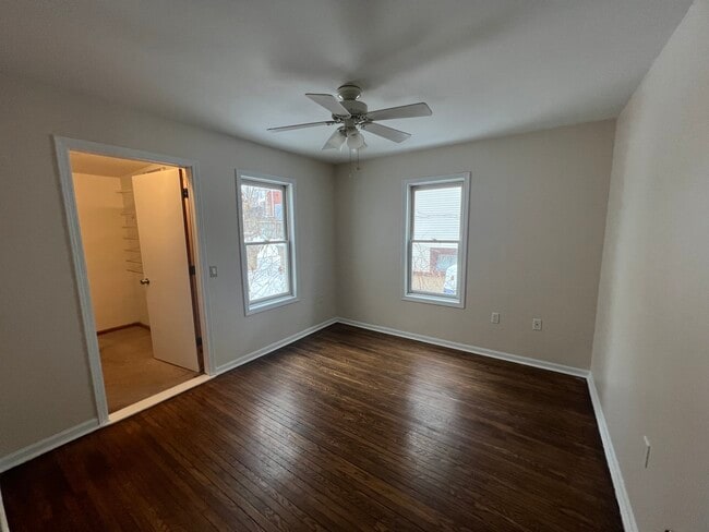 Photo - 245 Corry St Unit #1