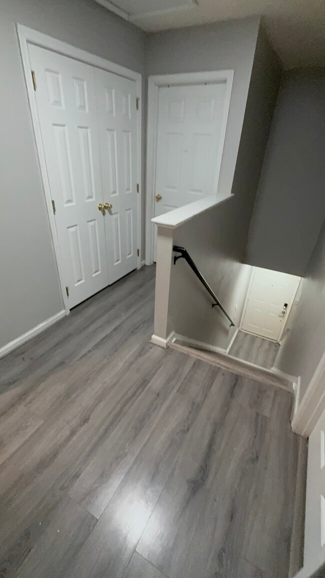 Photo - 303 Brittania Dr